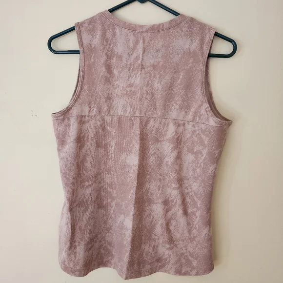 Kuhl Tank Pink Pattern Size Small EUC Activewear - Picture 4 of 5